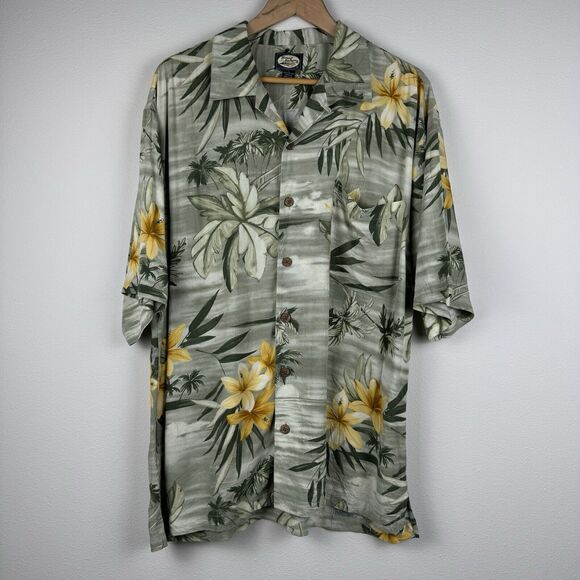 Tommy Bahama Men's Shirt Sz L Rayon Hawaiian Style Button Down Loop Collar Green - Picture 1 of 4